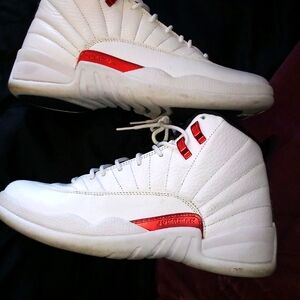 AJ 12' (twist) red/white.....SIZE: 10M